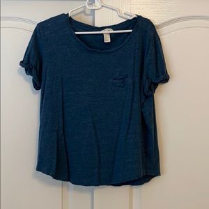 blue H&M short sleeve t short, size M